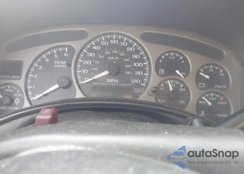 2002 Chevrolet Suburban 1500 Lt z USA, uszkodzony, nr VIN 1GNEC16Z42J294533